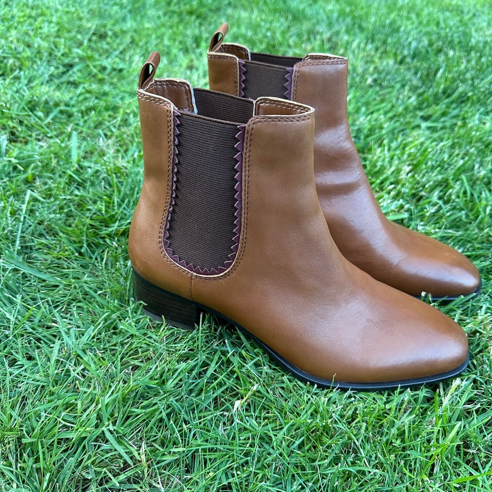 (New) Brown Leather Chelsea Boots